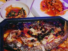 -巴特餐饮6加1音乐餐吧·新疆菜