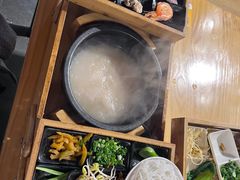 -勺子米线·云南传统小吃市集(四方街店)