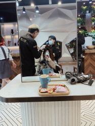-PE SALON