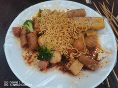 -郭记小街麻辣烫(南小街总店)