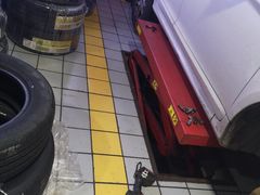 -途虎养车工场店(重庆黄泥磅店)