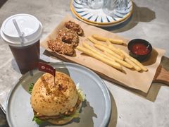 -必胜客(骡马市店)