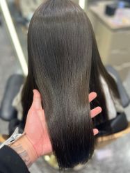 -Tloml salon