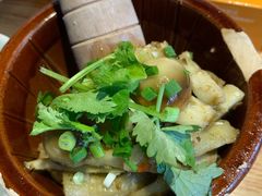 镭钵茄子-嫩芽·重庆菜馆(十八梯露台观景店)