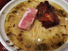 肴肉熏鱼面-老半斋(福州路店)