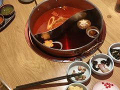 -礼舍·和牛火锅·烤肉·料理餐厅(华茂店)
