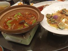 -忆江南·临江鱼馆