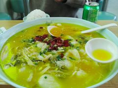 -酸小七(国华广场店)