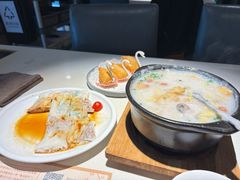 -粤点越有·茶点·粤菜(樵岭国际店)