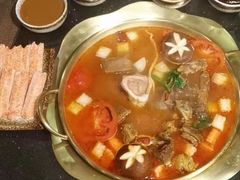 -顶顶汤火牛排火锅·经典铜锅涮肉