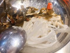 泡菜-哈哈碳都·牛肋条无限自助烤肉(台江万达店)