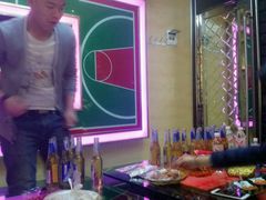 -GAGA主题量贩式KTV平价店(工大店)