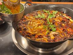 -鸿顺老铁锅美蛙鱼府(解放碑店)
