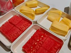 -涨巢·潮玩水疗局