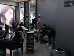 点击看大图 -藤野造型烫染·漂发