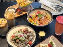 -J's Cafe Lab