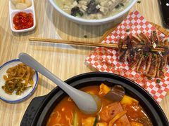 番茄米线-馍界传奇·肉夹馍·手工面(中北永旺店)