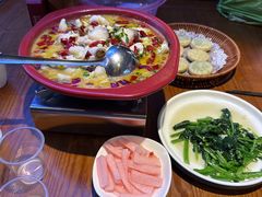 -唐师傅湘西名菜馆(武陵路店)