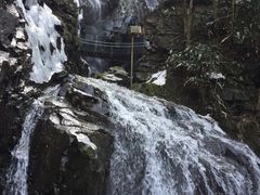 -藏龙百瀑漂流