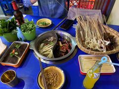 -马路边边火锅串串(观前街店)