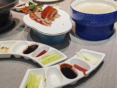 鸭饼小料-北平食府·北京烤鸭(北京西站六里桥店)