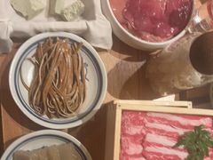 -巴奴毛肚火锅(龙湖锦艺城店)