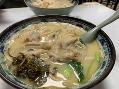 招牌黄鱼面-明呈黄鱼面馆(斜土路店)