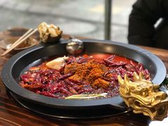 -黄潇洒老火锅(九眼桥宏济巷店)