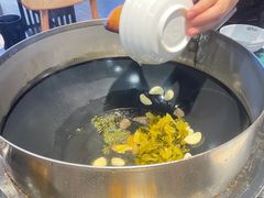 -老船舫·现做活鲜鱼馆(东郊记忆店)