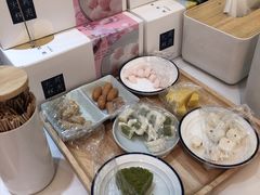-阮大兴糕团(滨江宝龙店)