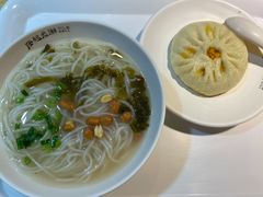 -凤起龙游老面包子(凯德晶品店)