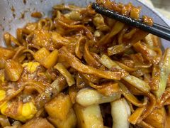 -内蒙焖面大盆骨餐馆(山大路店)