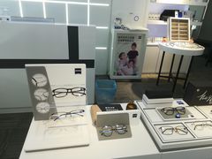 -浮光眼镜·蔡司视觉合作·数字验配中心(陆家嘴店)