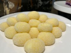 -中央电视塔旋转餐厅