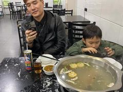 -牛一煲美食(江高店)