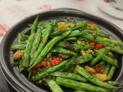 -堂瓦里·33年传统赣菜(第一街区店)