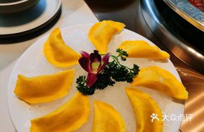 Shrimp Dumplings with Egg Wrappers