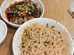 -蓉李记成都名小吃(武汉菱角湖万达店)