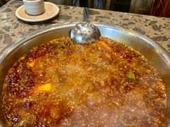 -肖肖酸萝卜鱼火锅(总店)