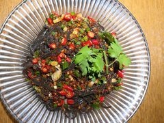 酸辣蕨根粉-谢蟹浓·肉蟹煲(新奥店)