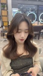 -藤野造型烫染·漂发