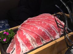 -湊湊火锅·茶憩(杭州湖滨银泰in77店)