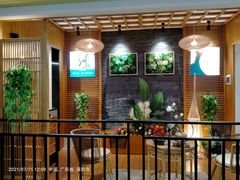 -百安居装修建材卖场(罗湖店)