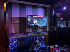 -唱吧麦颂KTV(松江五龙商业广场店)