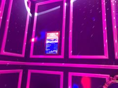 -欢乐迪KTV(南坪上海城店)