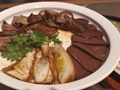 -潮界(LU·ONE凯德晶萃广场店)