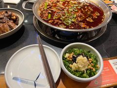 -小饕荟雅安贡椒鱼鲜馆(广福桥店)