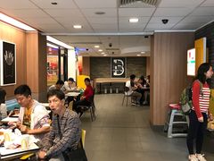 -麦当劳(中唱大厦店)