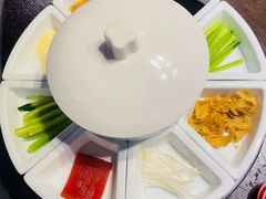 -羲和雅苑•北京烤鸭(国贸商城店)