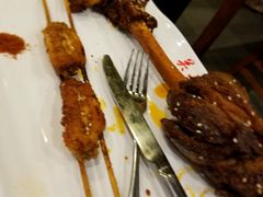 子龙烤羊腿-关二哥烧烤(王家湾店)